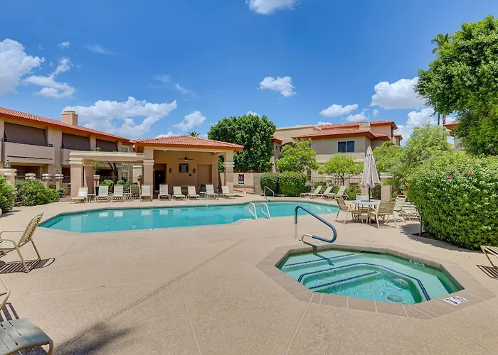 Deck & Amenities: Escape By Hiking * Phoenix